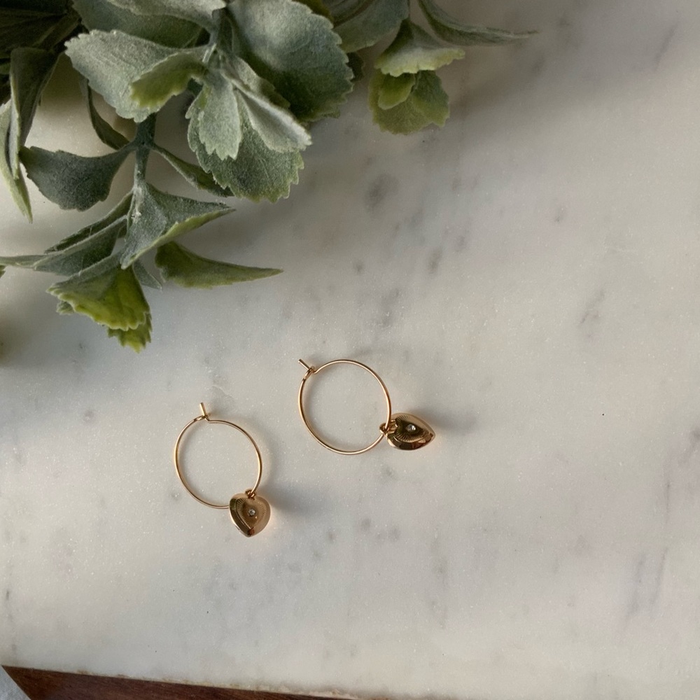 The Annabelle - Mini Hoop Heart Earrings! - Picture 3 of 4